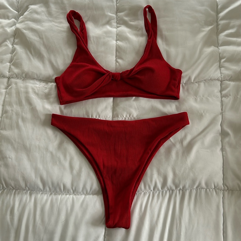 Cupshe cheeky bikini set